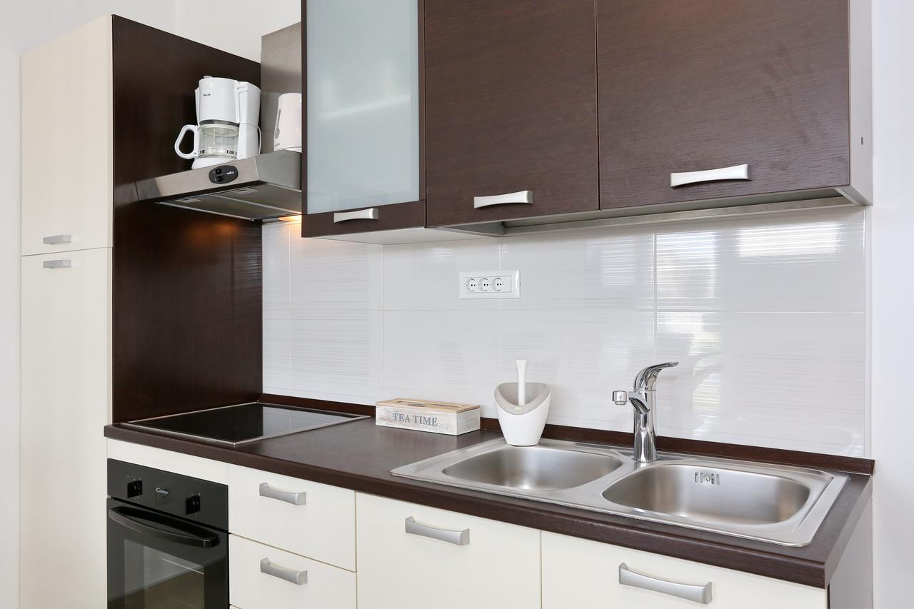 Town Center Apartments ザダル エクステリア 写真