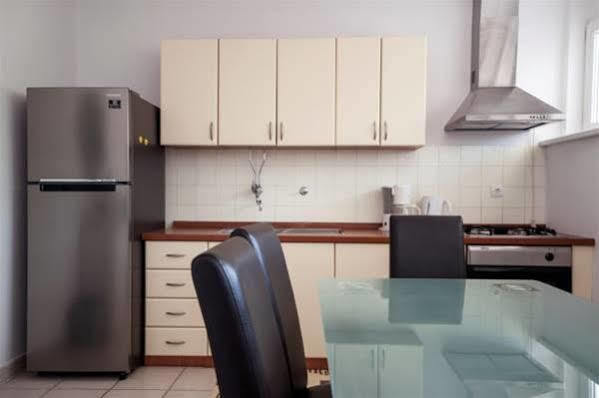 Town Center Apartments ザダル エクステリア 写真