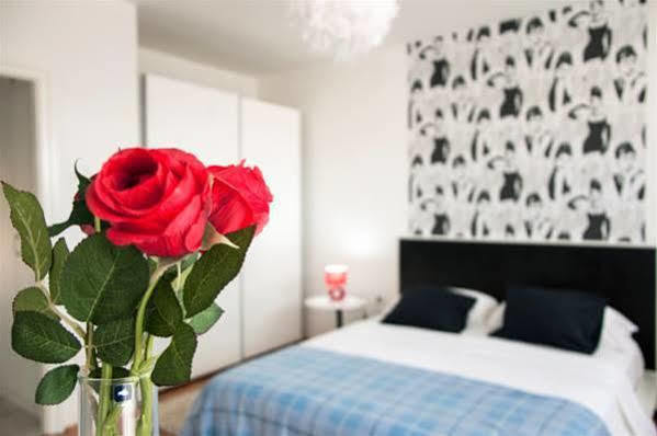 Town Center Apartments ザダル エクステリア 写真