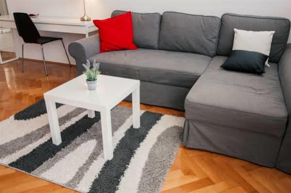 Town Center Apartments ザダル エクステリア 写真